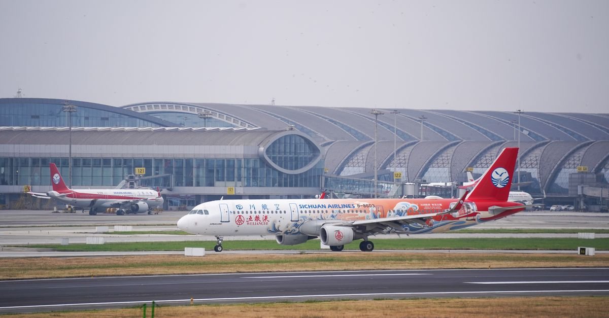 출발 시간과 공항 도착 마감 시간 고려하기